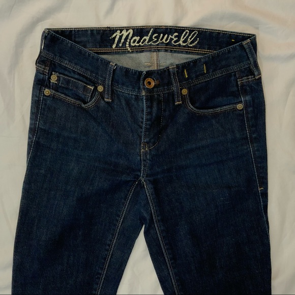 Madewell Rail Straight Jeans 
Dark Wash 24x34 
Made of 98% Cotton 2% Spandex - Picture 6 of 11